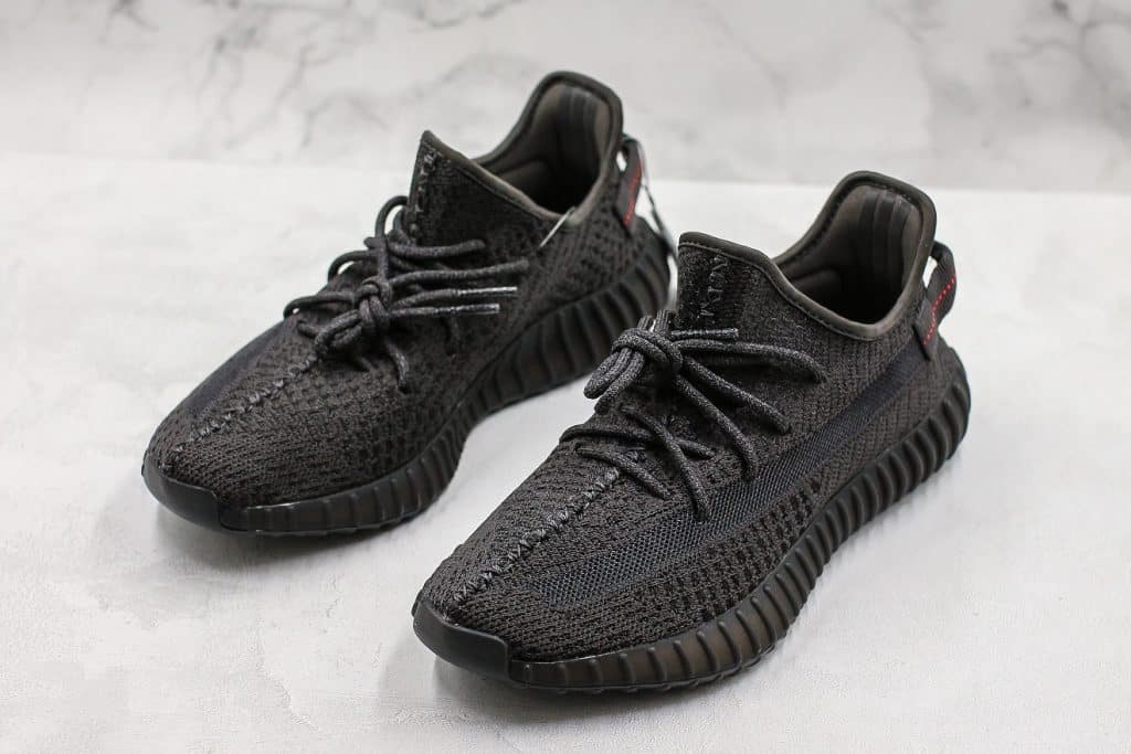 Adidas Yeezy Negras – KingWalk