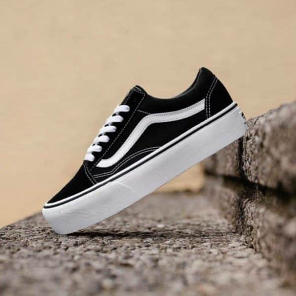Vans Old Skool Negras Plataforma - Image 4