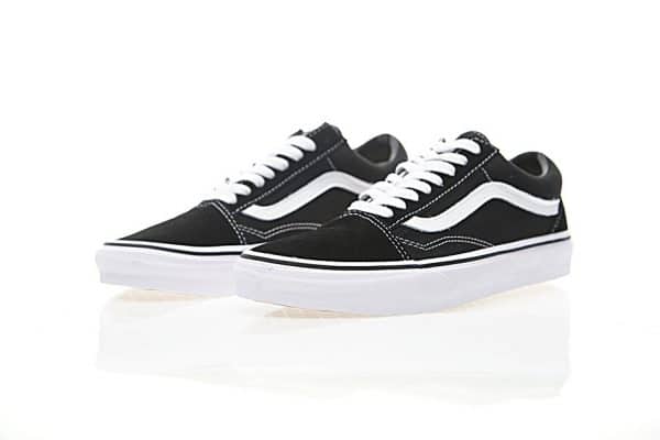 Vans Old Skool Negras y Blancas - Image 3