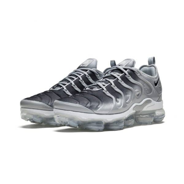 Nike Air Vapormax Plus Grises - Image 2