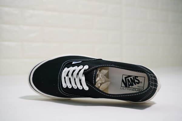 Vans Canvas Negras y Blancas 44 DX – Image 4