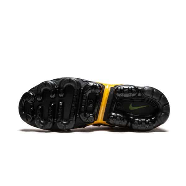 Nike Air Vapormax Plus Purpuras y Naranjas – Image 4