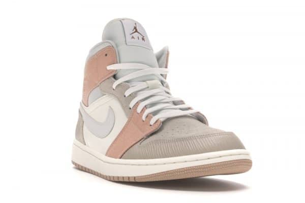 Nike Air Jordan 1 "Milan" - Imagen 4