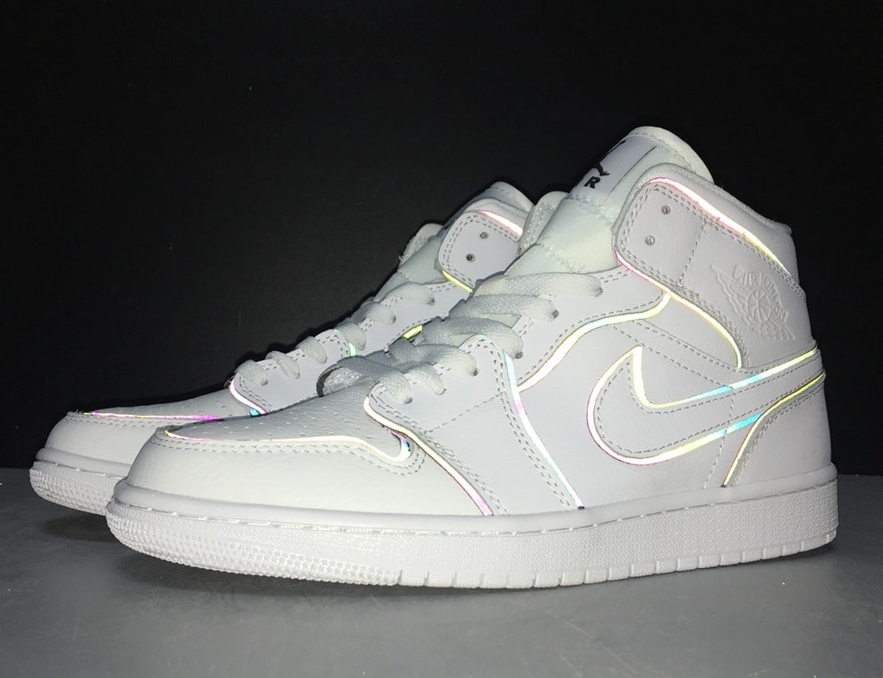 aj1 iridescent