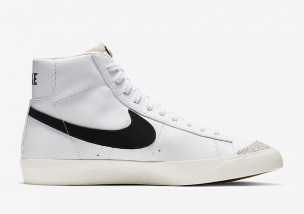 Nike Blazer Mid 77 Vintage Blancas Logo Negro – Image 2