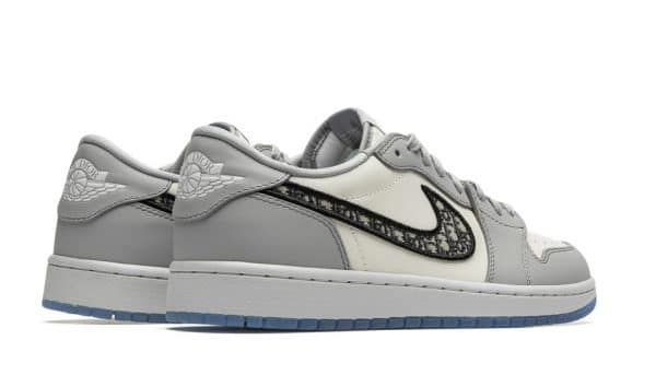 Nike Air Jordan 1 Low Dior - Image 3
