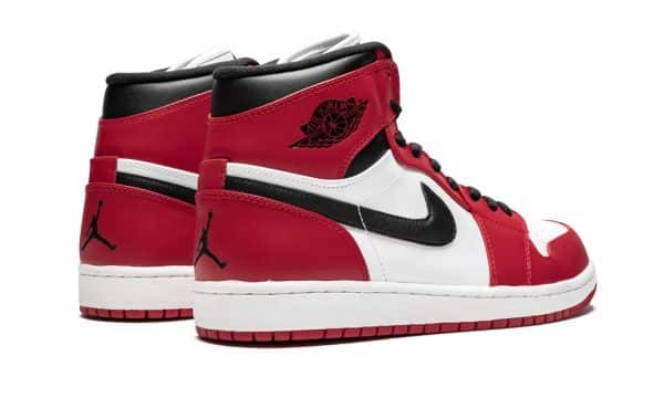 Nike Air Jordan 1 Chicago – Image 3