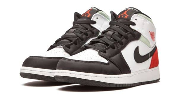 Nike Air Jordan 1 MID White Red Spruce - Imagen 4