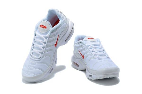 Nike Air Max Plus TN WMNS White Supreme - Imagen 4