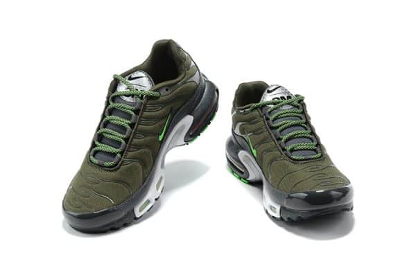 Nike Air Max Plus TN 21 Green - Imagen 4