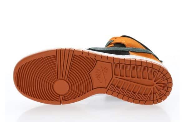 Nike SB Dunk High Ceramic – Image 4