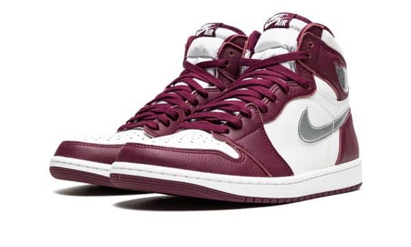 Nike Air Jordan 1 Bordeaux – Image 2