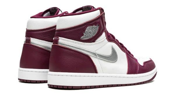 Nike Air Jordan 1 Bordeaux – Image 3