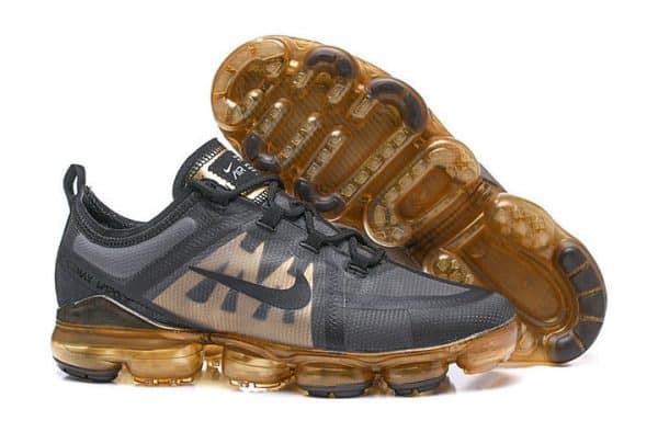 Nike Air Vapormax Negras Doradas - Imagen 3