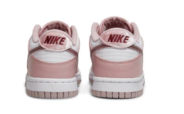 Nike SB DUnk Low Pink Velvet GS - Image 5