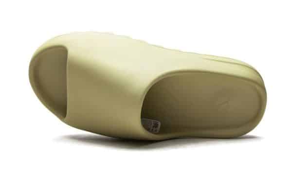 Adidas Yeezy Slide Desert Sand - Image 4