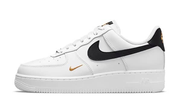Nike Air Force 1 07 Essential Black