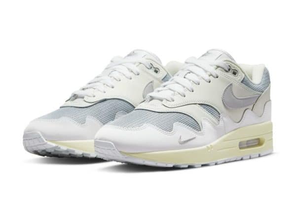 Nike Air Max 1 Patta Waves White Silver - Image 2