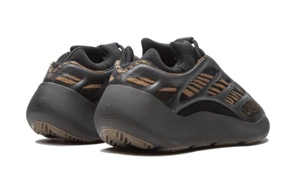 Adidas Yeezy Boost 700 V3 Clay Brown – Image 3