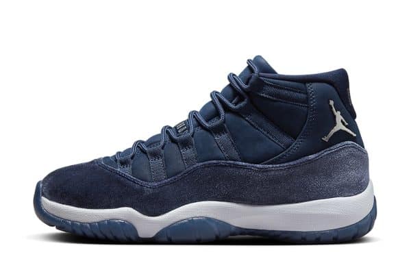 Nike Air Jordan 11 Velvet WMNS Midnight Navy