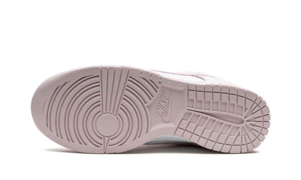 Nike SB Dunk Low WMNS Pink Paisley - Image 4