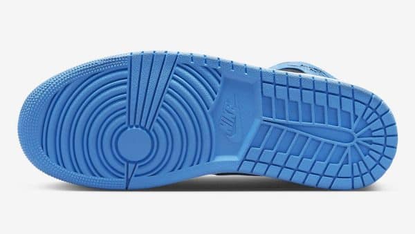Nike AIr Jordan 1 Mid University Blue – Image 5