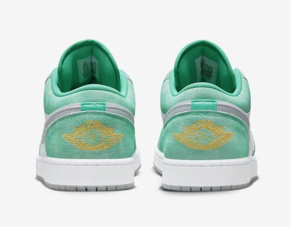 Nike Air Jordan 1 Low New Emerald - Imagen 4