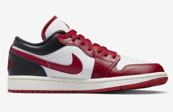 Nike Air Jordan 1 Low Reverse Black Toe - Image 3