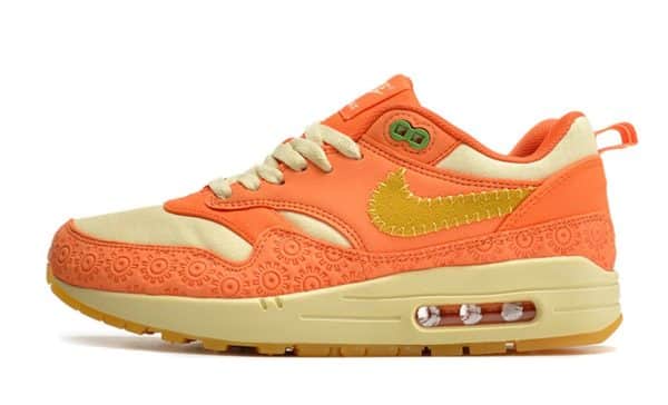 Nike Air Max 1 WMNS Somos Familia
