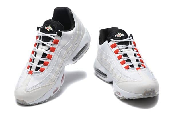 Nike Air Max 95 SE Light Bone Habanero Red - Image 3