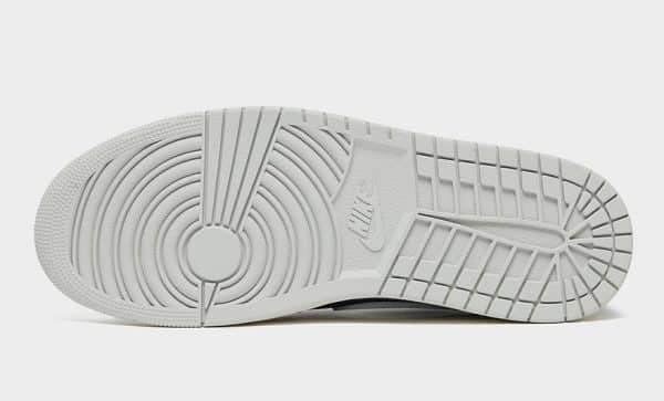 Nike Air Jordan 1 Low OG Black Cement - Imagen 5