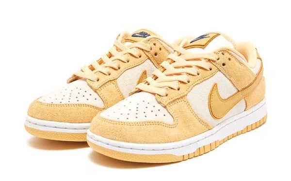 Nike SB Dunk Low Gold Suede - Imagen 2