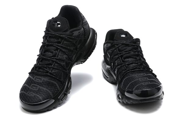 Nike Air Max Plus TN Utility Triple Black - Imagen 4