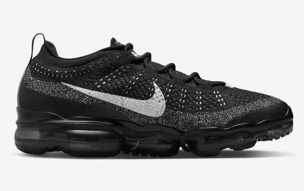 Nike Air VaporMax 2023 Flyknit Oreo – Image 3