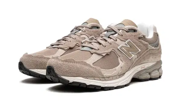 New Balance 2002R Protection Pack Beige - immagine 2