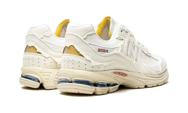 New Balance 2002R Protection Pack Rain Cloud - Image 3