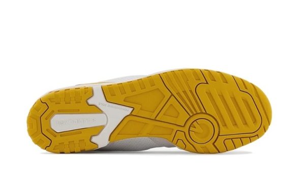 New Balance 550 Sea Salt Varsity Gold - Image 5