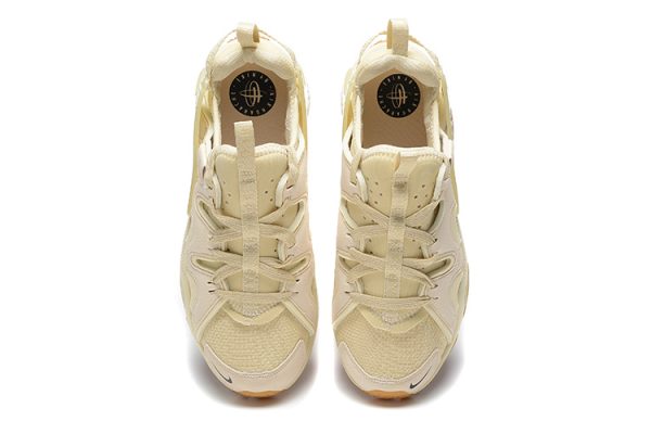 Nike Huarache Craft Beige – Image 4