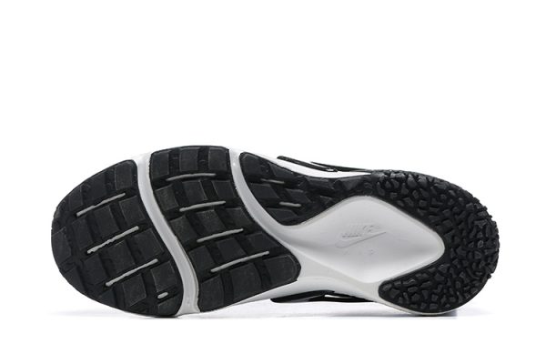 Nike Huarache Craft Black White – Image 6
