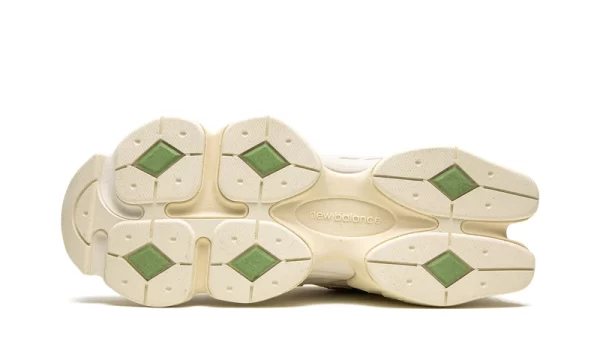 New Balanace 9060 Bricks & Wood – Image 4