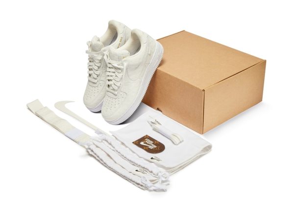 Louis Vuitton x Nike Air Force 1’07 LV8 Low White – Image 5