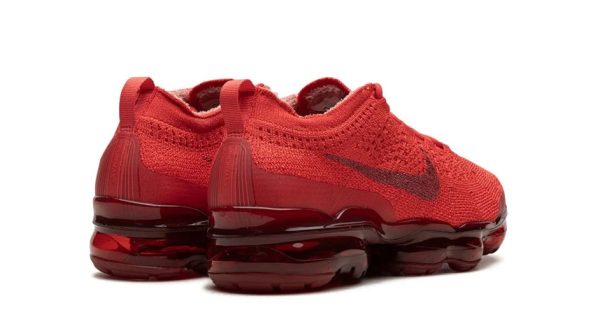 Nike Air VaporMax 2023 Flyknit Triple Red - Imagen 3