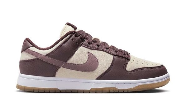 Nike SB Dunk Low Plum Eclipse - Image 3