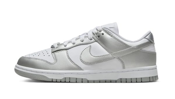 Nike SB Dunk Low Metallic Silver