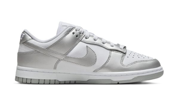 Nike SB Dunk Low Metallic Silver - Imagen 3