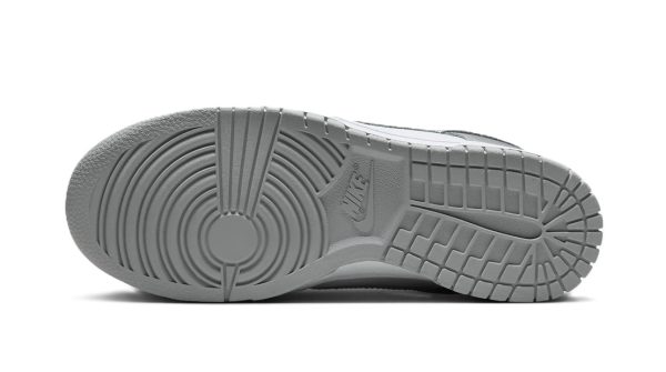Nike SB Dunk Low Metallic Silver - Imagen 5