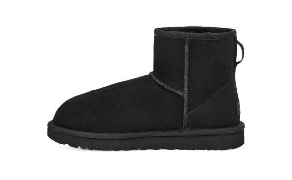 UGG Mini Classic II Black – Image 3