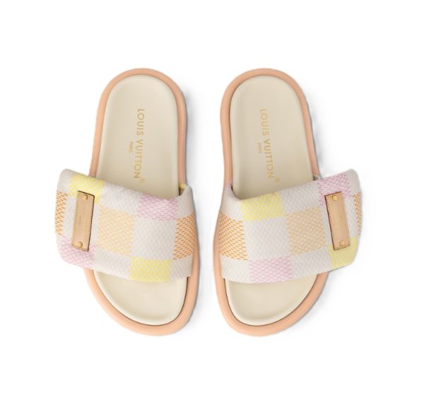 Louis Vuitton Pool Pillow Comfort Pink - Image 3