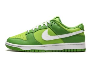 Nike SB Dunk Low Retro Chlorophyll