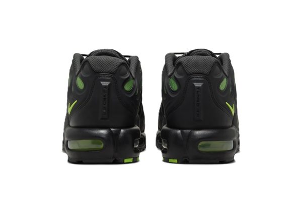 Nike Air Max Plus Drift Black – Image 4